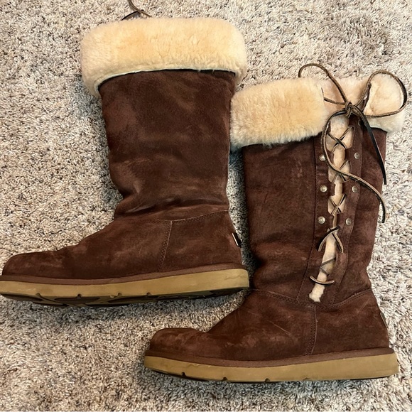 UGG Australia Upside Lace Up Shearling Boots Suede Sheepskin Boots Size 9 - Picture 2 of 12